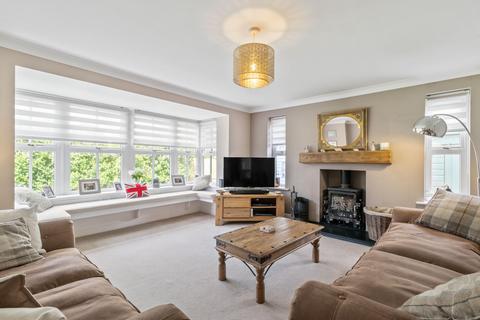 21 Ashford Drive, Appleton, Warrington, WA4 5GG