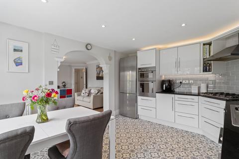 21 Ashford Drive, Appleton, Warrington, WA4 5GG
