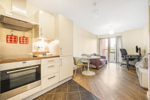 1 bedroom flat for sale, Central Reading,  Berkshire,  RG1