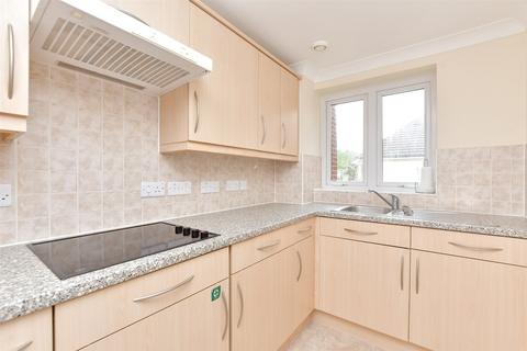 1 bedroom flat for sale, Prices Lane, Reigate, Surrey
