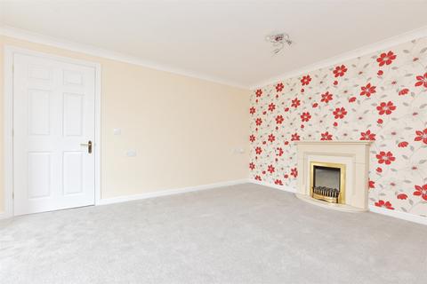 1 bedroom flat for sale, Prices Lane, Reigate, Surrey