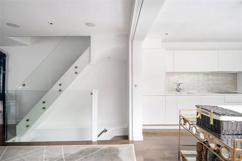 27 Peel Street, London, W8 7PA
