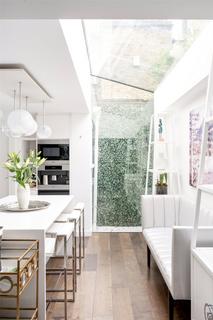 27 Peel Street, London, W8 7PA