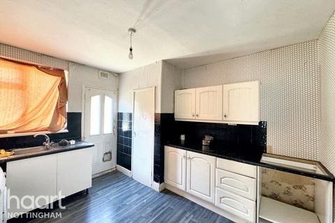 2 bedroom maisonette for sale, Valley Road, Nottingham