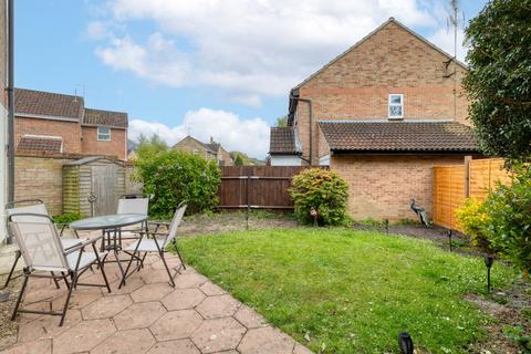 3 bedroom semi-detached house for sale, Beane Avenue, Stevenage, Hertfordshire, SG2