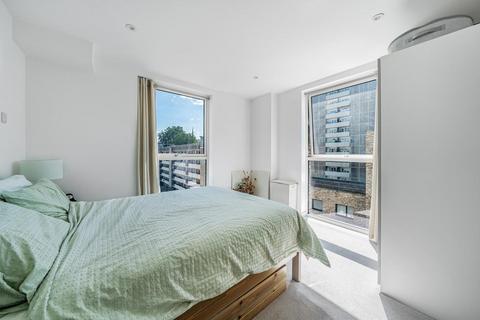 2 bedroom flat for sale, Goswell Road, Clerkenwell