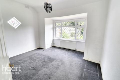 2 bedroom detached bungalow for sale, Woodfield Park Drive, Leigh-On-Sea