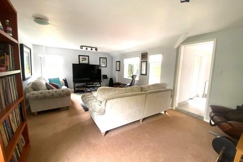 4 bedroom detached house for sale, Burnt Hill Way, Farnham, Surrey, GU10