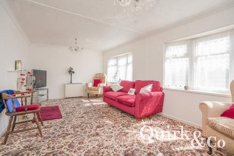 2 bedroom park home for sale, Kings Park, Canvey Island, SS8