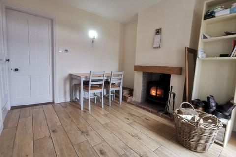 2 bedroom cottage for sale, Webster Street, Bungay, Suffolk.