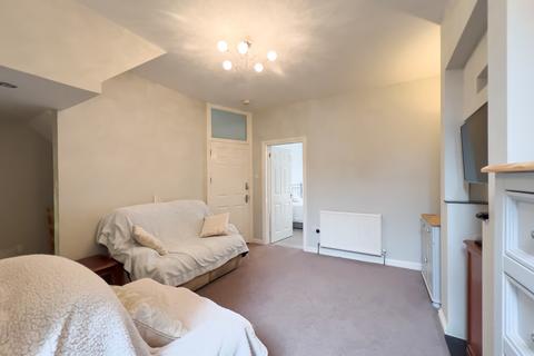 2 bedroom ground floor flat for sale, Egremont Road, Exmouth