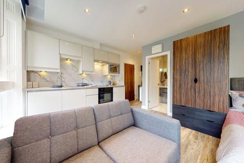 undefined, Apt 4, 27 Hyde Terrace, 27 Hyde Terrace LS2