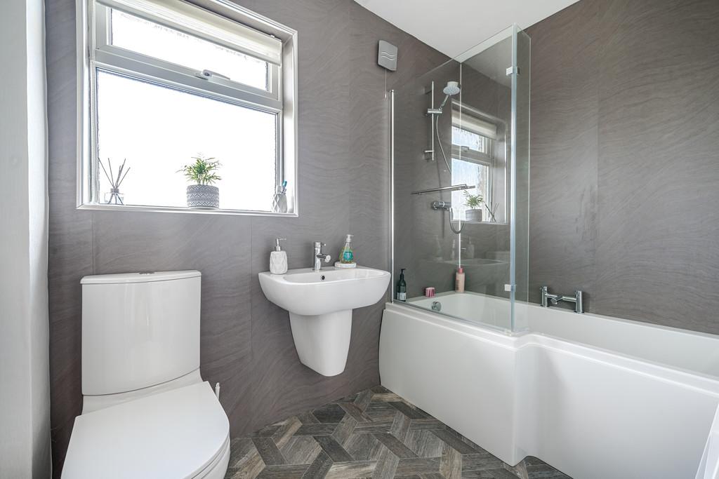 Modern Family Bathroom