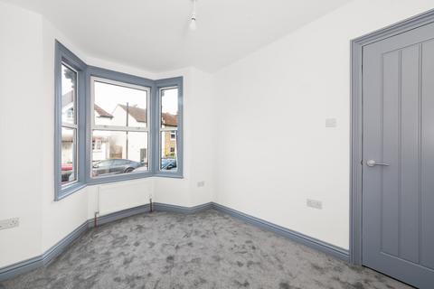 2 bedroom terraced house for sale, St Peters Street, South Croydon