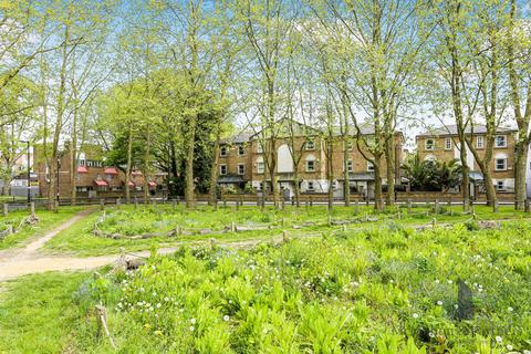 138 Bethwin Road, London, SE5 0YY