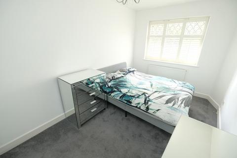 25 Warren Road, Orpington, BR6 6JF