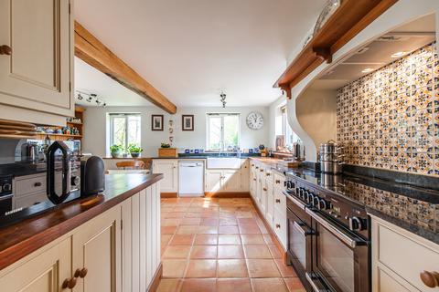 5 bedroom detached house for sale, Tharston