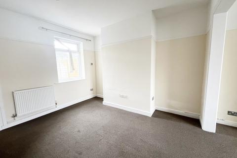 2 bedroom terraced house to rent, Neil Street, Widnes