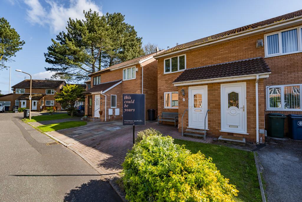 6 Pine Crest, Aughton, L39 5 HX-6