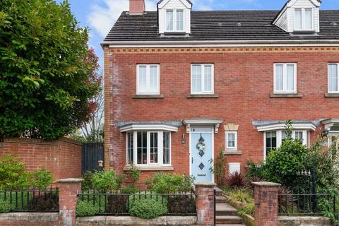4 bedroom end of terrace house for sale, Junction Terrace, Radyr, Cardiff