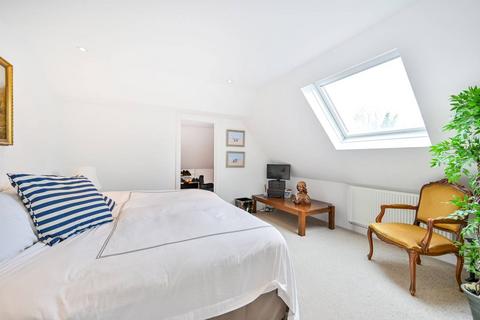3 bedroom flat to rent, Boulters Lock Island, Maidenhead, SL6
