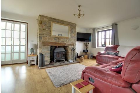 5 bedroom detached house for sale, Stoneover Lane, Royal Wootton Bassett