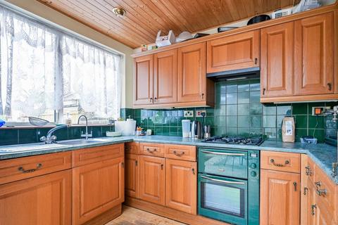 67 Birkhall Road, London, SE6 1TF