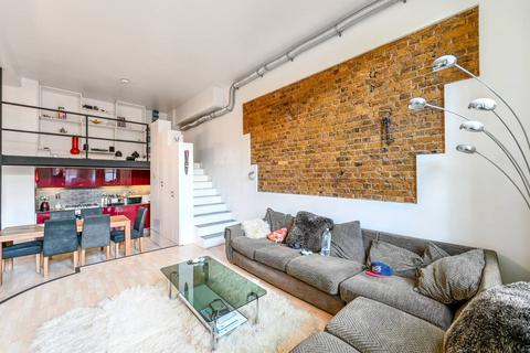 2 bedroom flat for sale, Institute Place, Hackney, London, E8