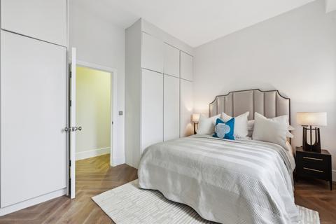 2 bedroom flat for sale, Delahay House, 15 Chelsea Embankment, Chelsea