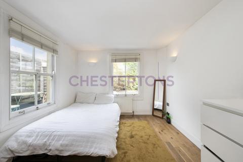 3 bedroom flat to rent, Wick Road, London