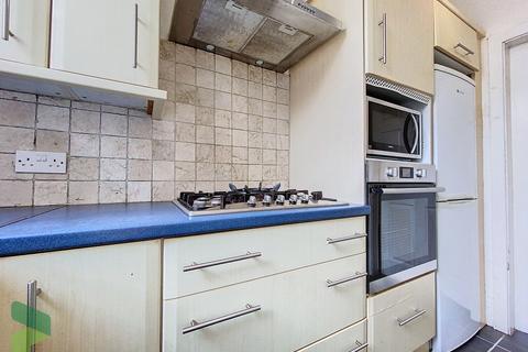 86 Avondale Road, Darwen, BB3 1NS