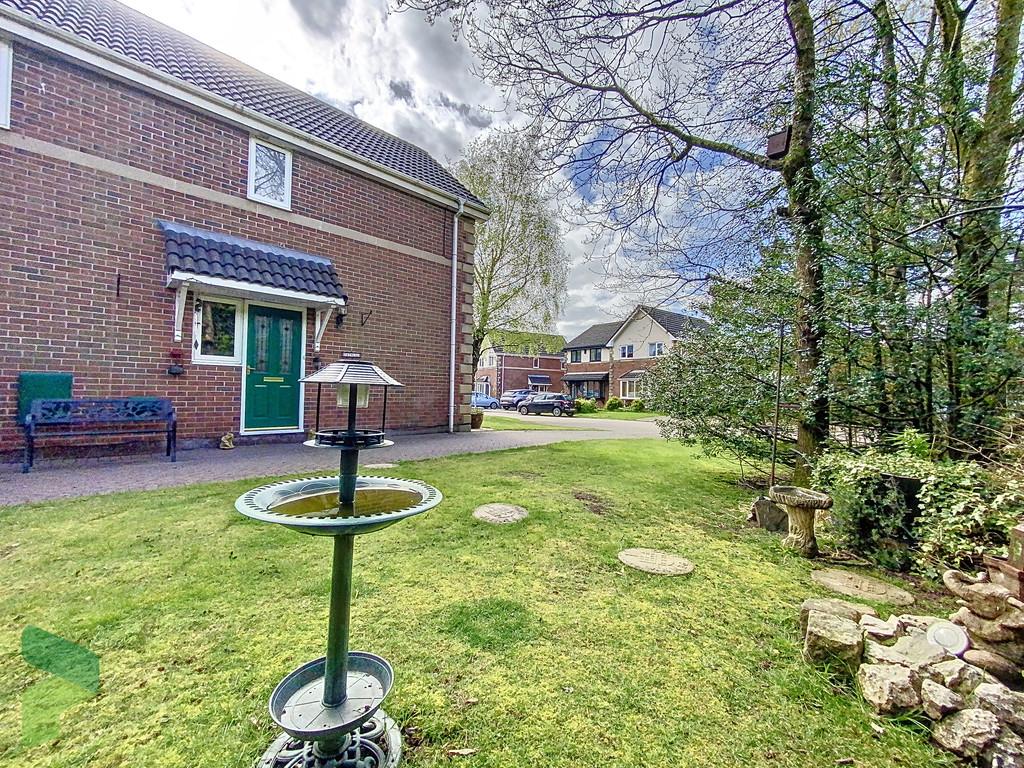 Entrance and Driveway