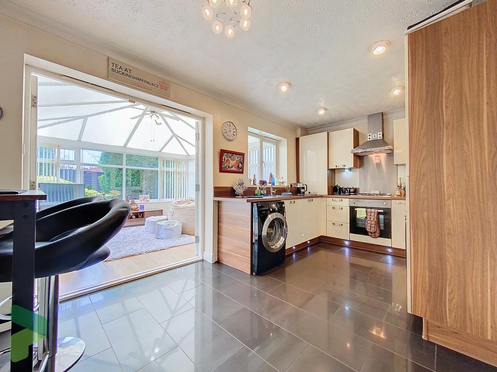 Fitted Dining Kitchen