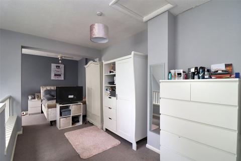 58 Alterton Close, Woking, GU21 3DD