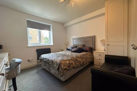 2 bedroom flat for sale, Grenville Place, London