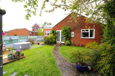 3 bedroom detached bungalow for sale, Goxhill Grove, Lincoln