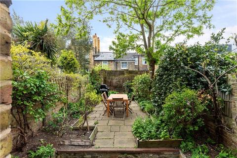 4 bedroom terraced house for sale, Dalyell Road, London, SW9