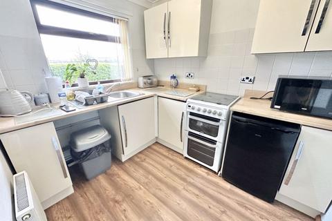 2 bedroom end of terrace house to rent, Waterside Drive, Grimsby DN31