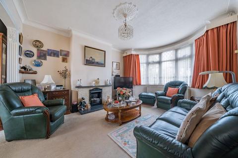 126 Avery Hill Road, London, SE9 2EY