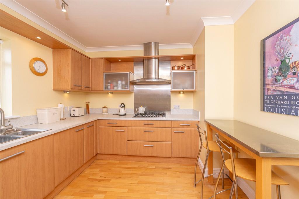 Kitchen Alt