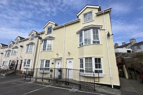 4 bedroom semi-detached house for sale, Bethesda, Gwynedd