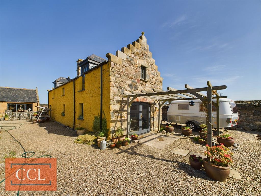 Deskford, Buckie, Moray, AB56 2 bed farm house for sale £395,000