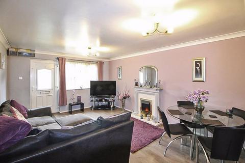 1 bedroom ground floor maisonette for sale, Redhall Road, LOWER GORNAL, DY3 2NU