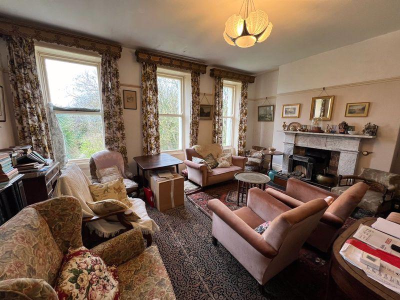 Belle Vue House,...