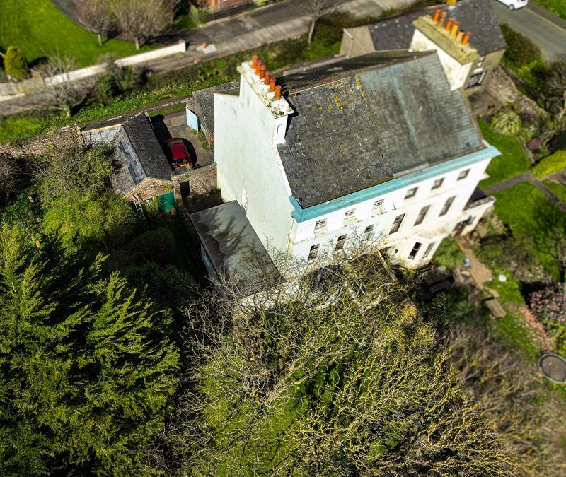Belle Vue House,...
