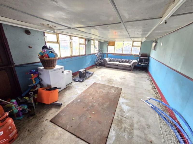 Double Garage