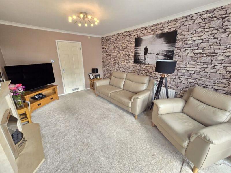Lounge Additional