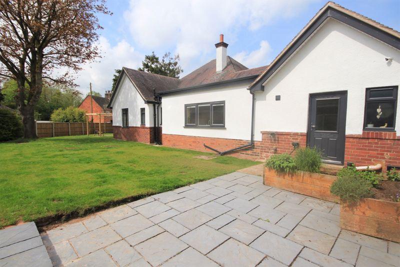 Tilstock Lane, Prees Heath nr Whitchurch 3 bed detached bungalow for