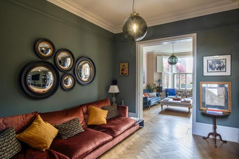 6 bedroom terraced house for sale, Chevening Road, NW6