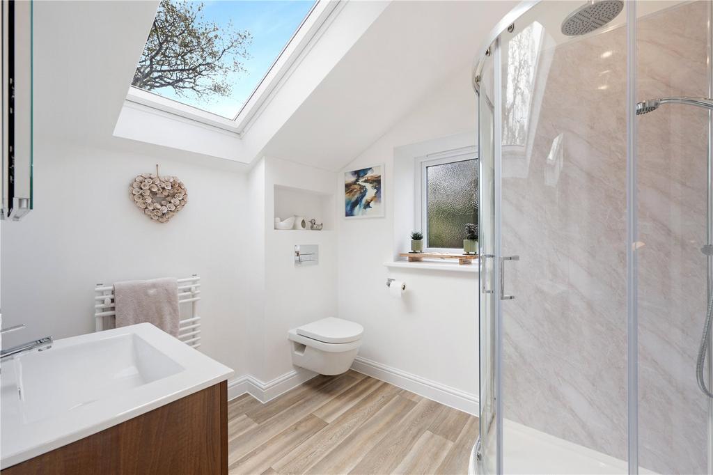 Ensuite